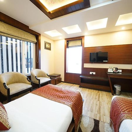 Square Inn Hotel,Varanasi Dış mekan fotoğraf