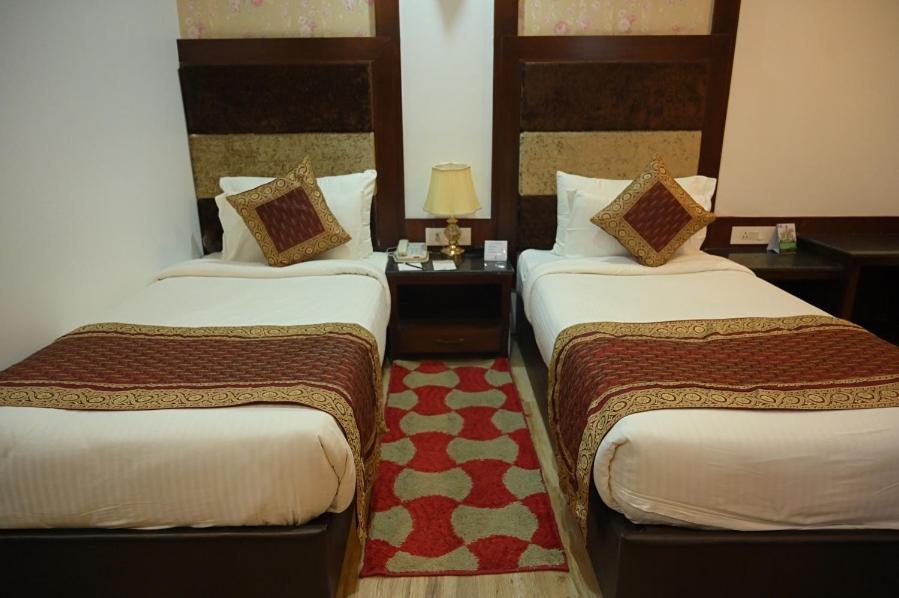 Square Inn Hotel,Varanasi Dış mekan fotoğraf