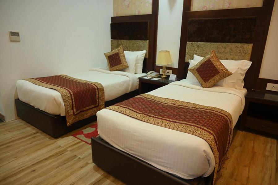 Square Inn Hotel,Varanasi Dış mekan fotoğraf