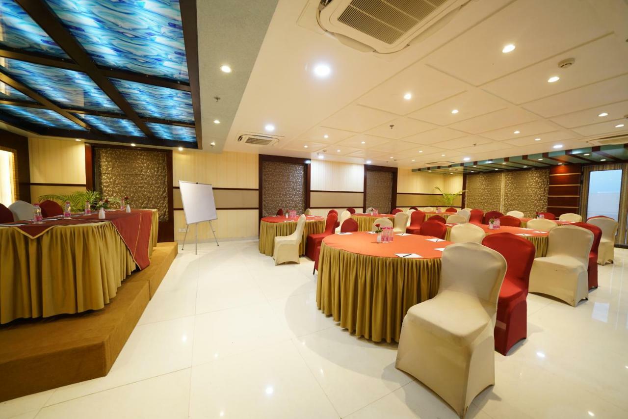 Square Inn Hotel,Varanasi Dış mekan fotoğraf