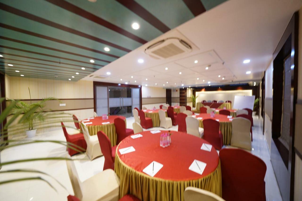 Square Inn Hotel,Varanasi Dış mekan fotoğraf