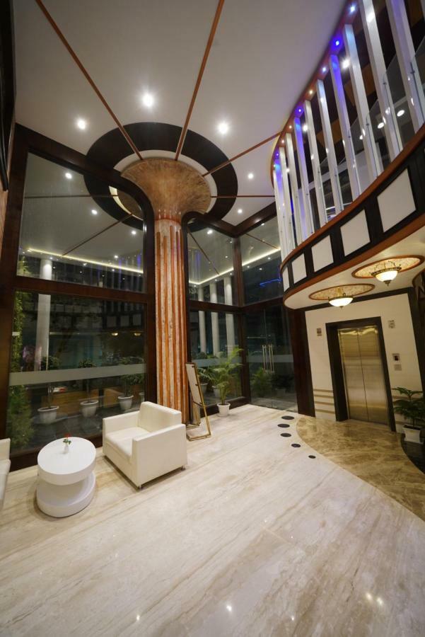 Square Inn Hotel,Varanasi Dış mekan fotoğraf